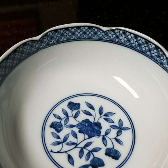 Vintage Asian Bowl - Picture 8 of 8